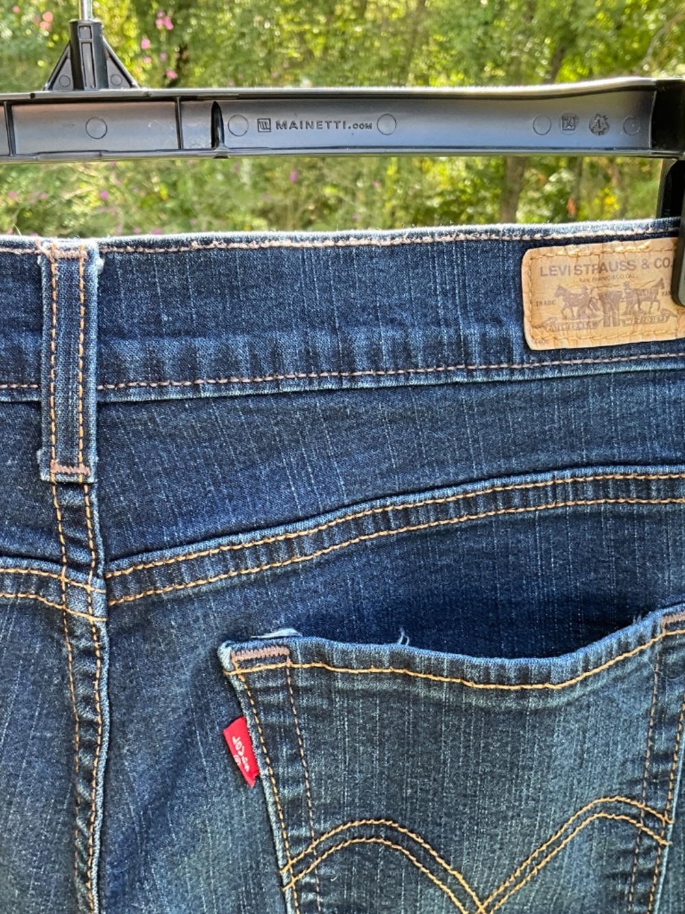 Levi’s •Y2K  Dark Wash Stretch Bootcut Jeans • 10 Long - Picture 10 of 11